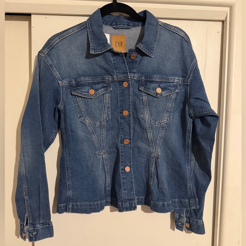 GAP Cinched Denim Jacket - Picture 2 of 4